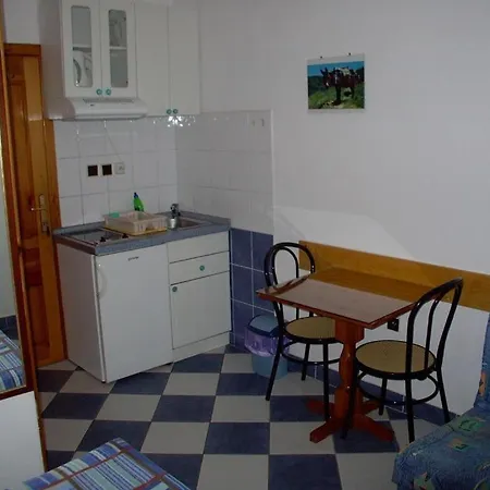 Lägenhet In With Sea View, Balcony, Air Conditioning, Wifi 3560-3 *