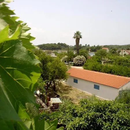 Apartment In With Sea View, Balcony, Air Conditioning, Wifi 3560-3