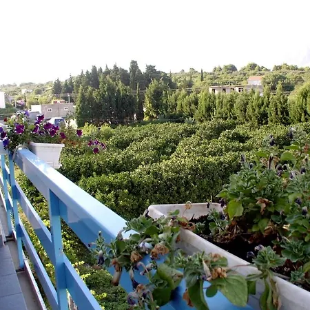Apartment In With Sea View, Balcony, Air Conditioning, Wifi 3560-3 *